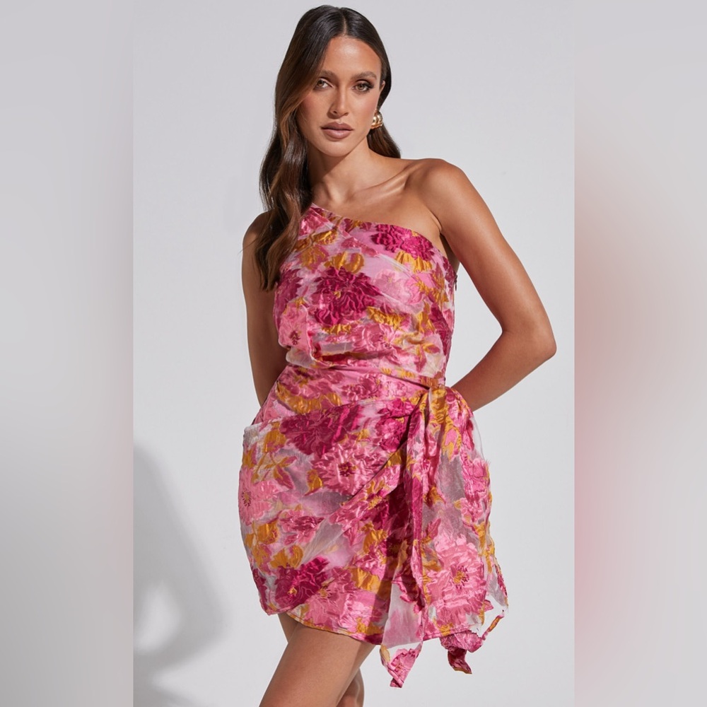 Reverse dress